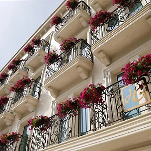 Hotel Plaza