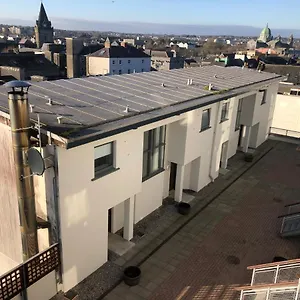 https://kitty-hall.galwayhotelsireland.net